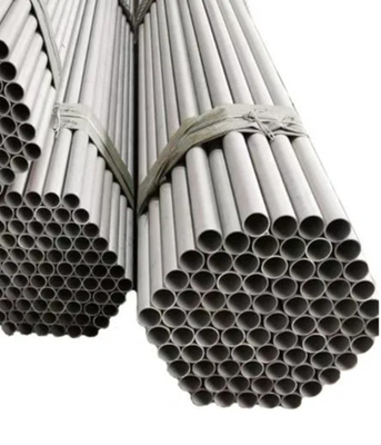 Pipe en acier inoxydable soudé pour atmosphère hautement corrosive